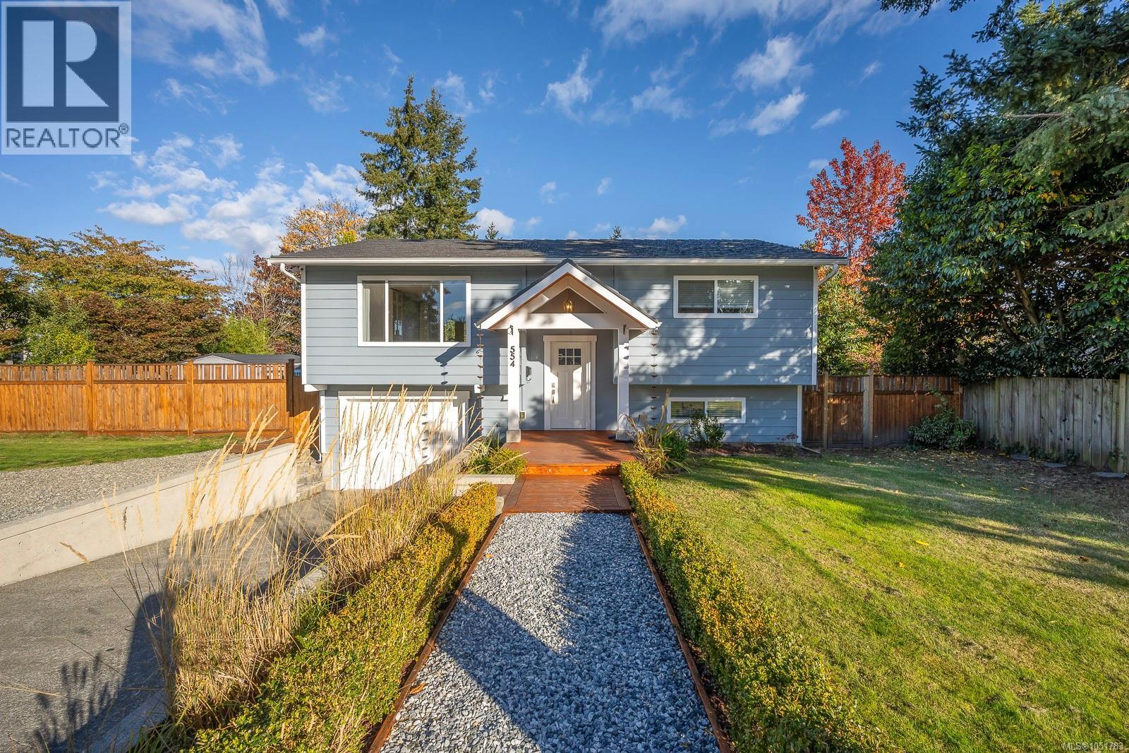 554 Cormorant St - 67