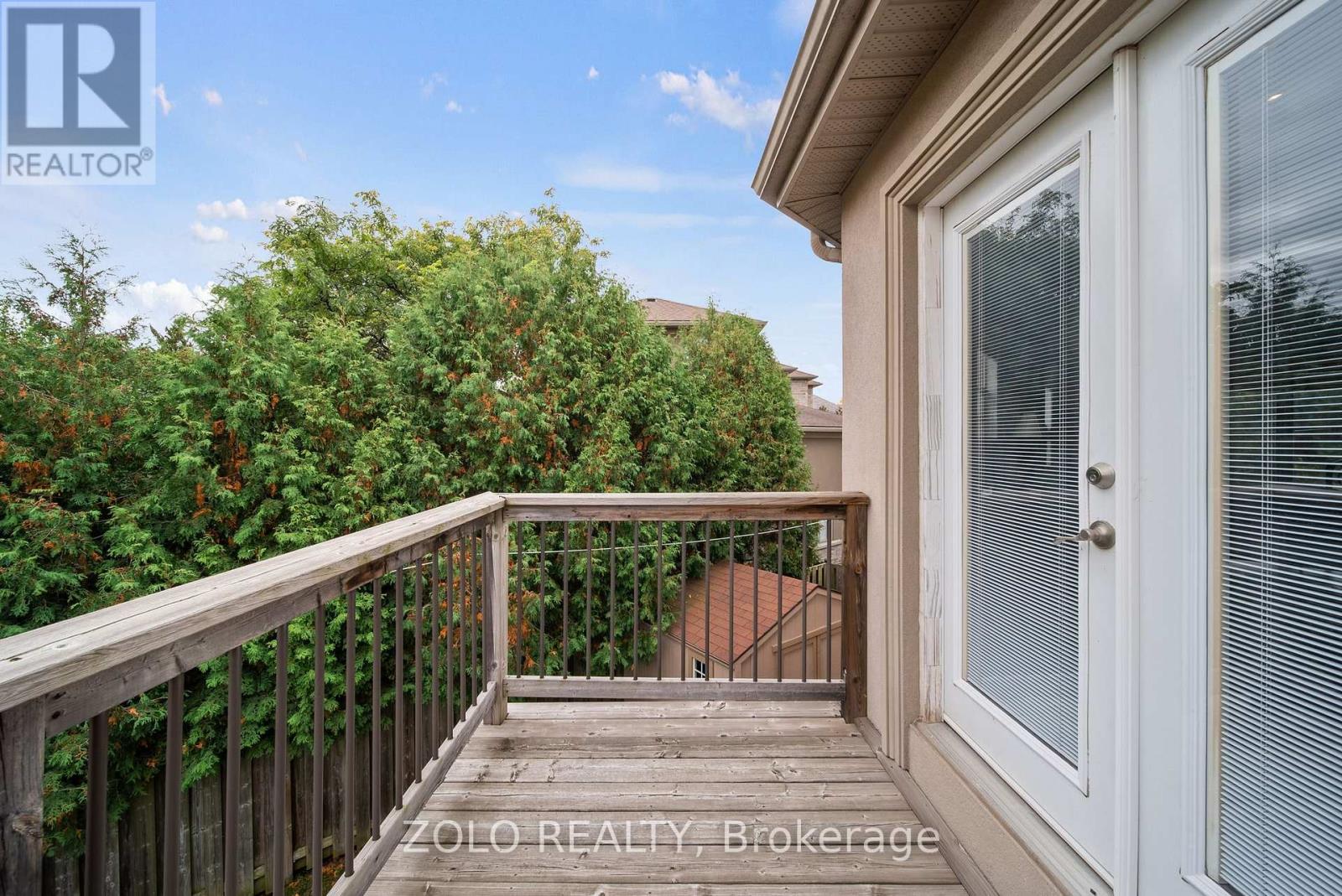 6911b Hickling Crescent — photo 42