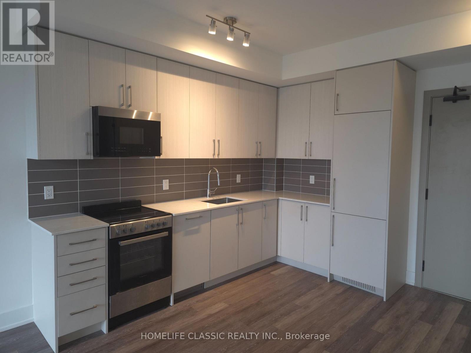 419 - 2075 KING ROAD, King (King City) — photo 3