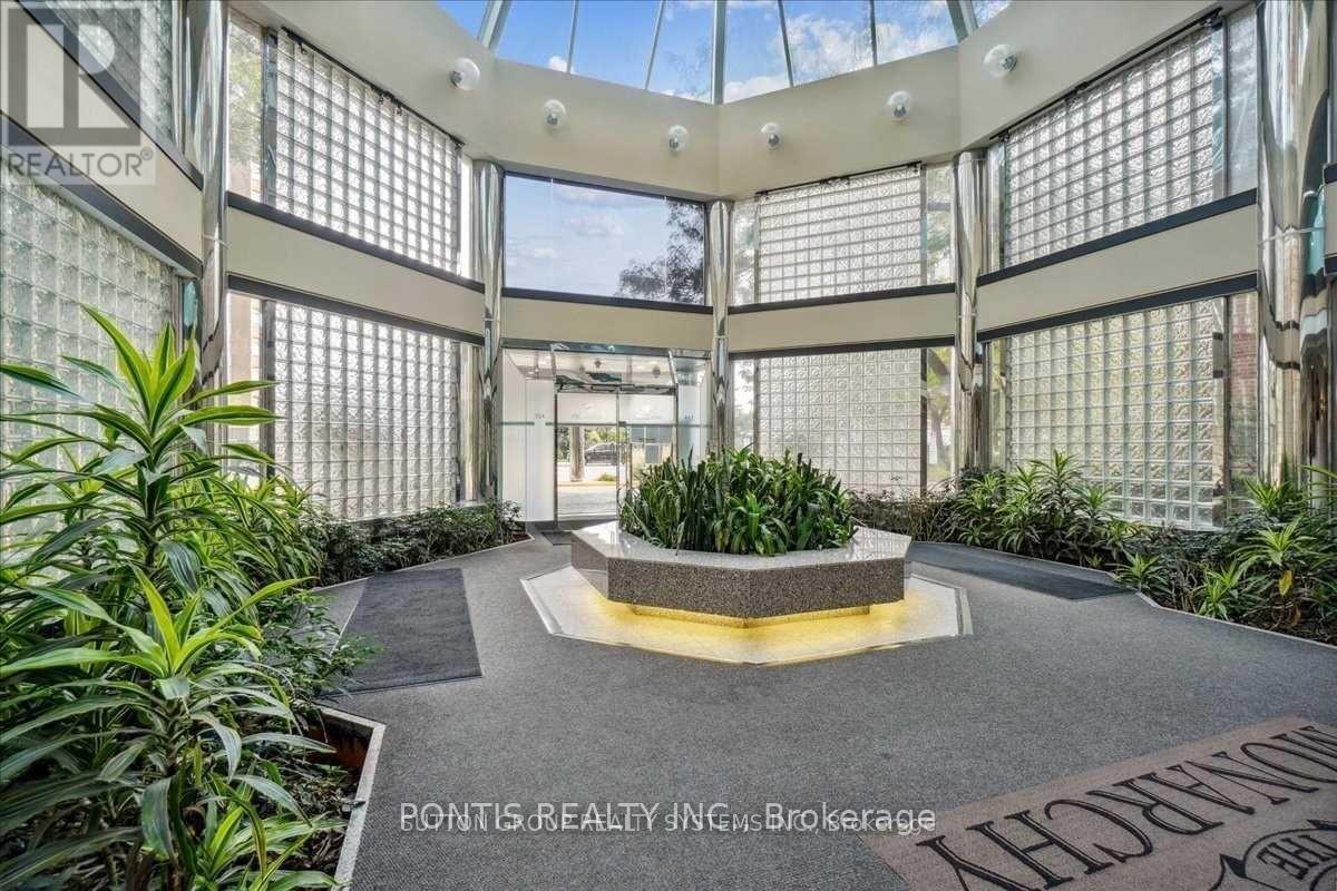 310 - 325 WEBB DRIVE, Mississauga (City Centre) — photo 3
