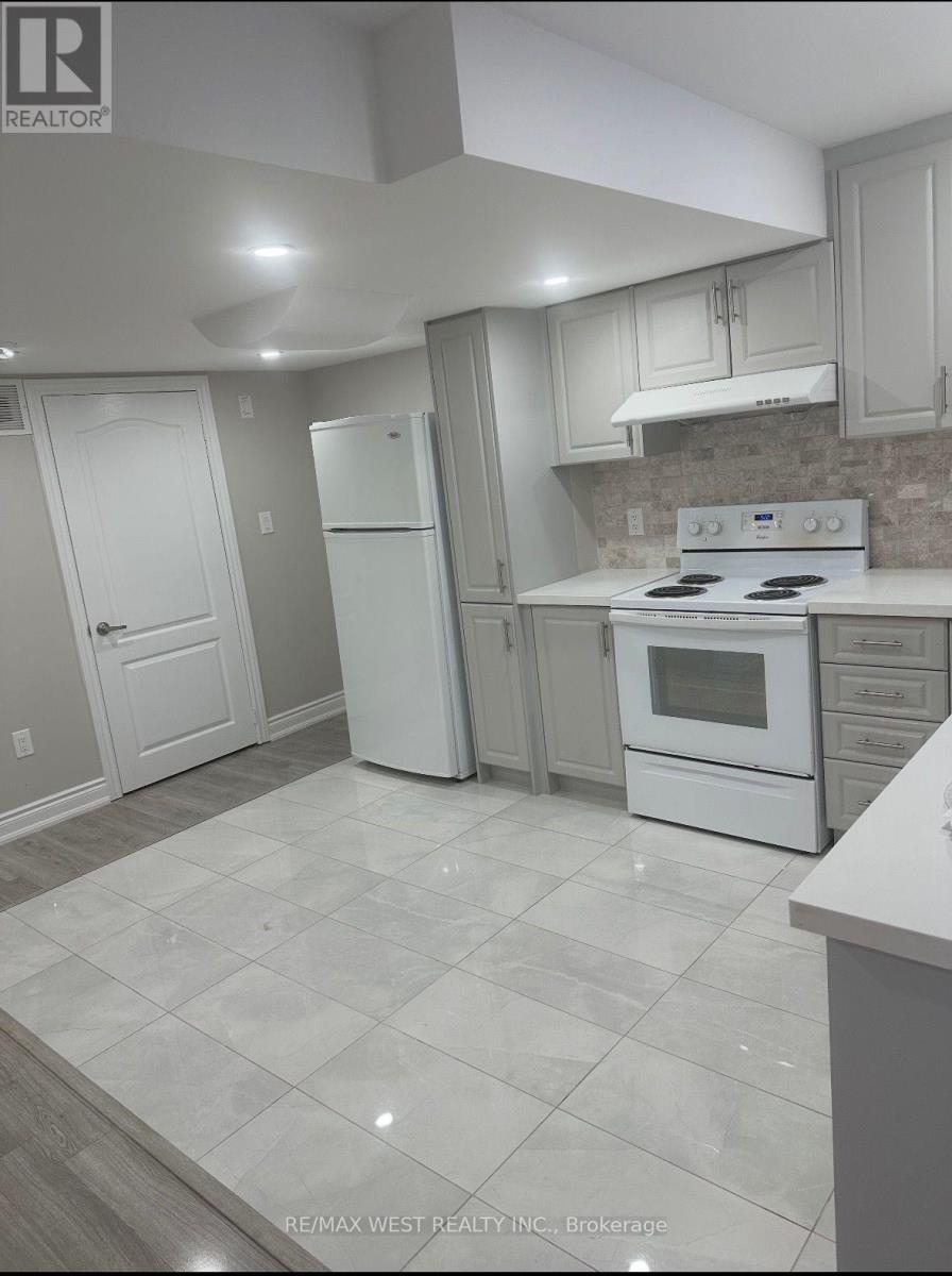 5 BRYONY ROAD, Brampton (Northwest Brampton) — photo 4