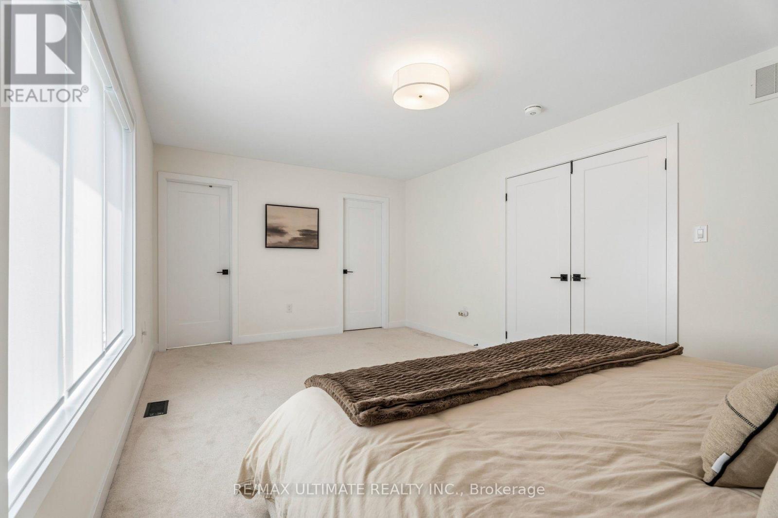49 Blackbird Way, Hamilton, ON photo 21