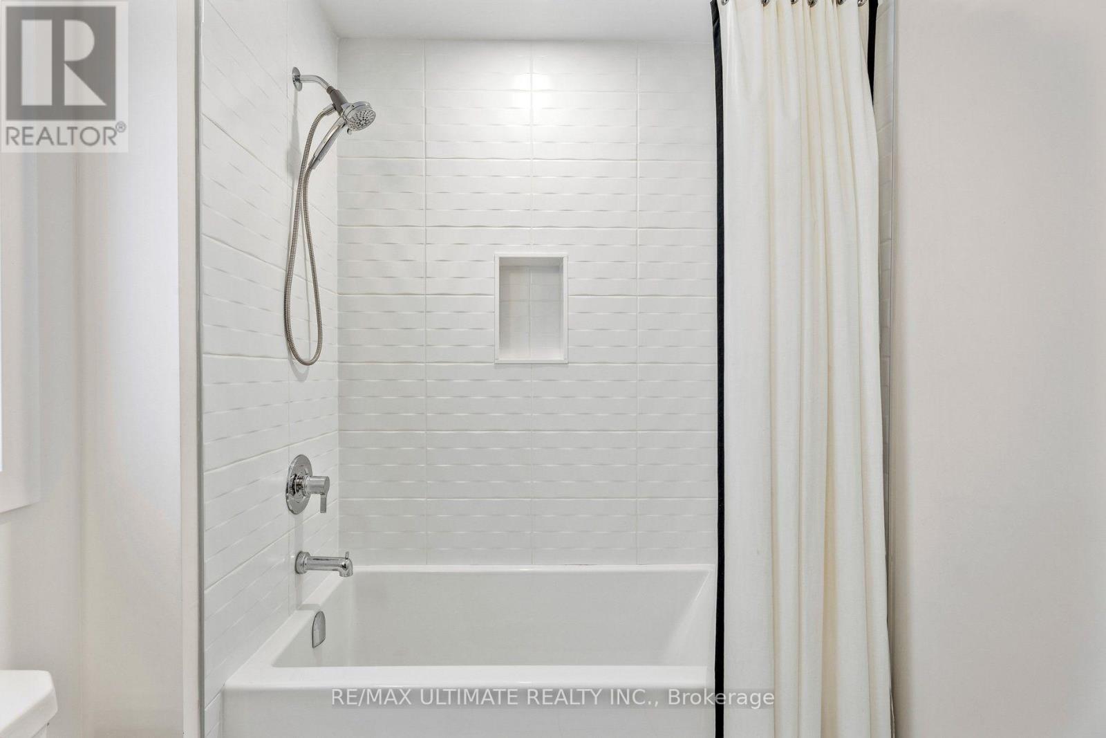 49 Blackbird Way, Hamilton, ON photo 26