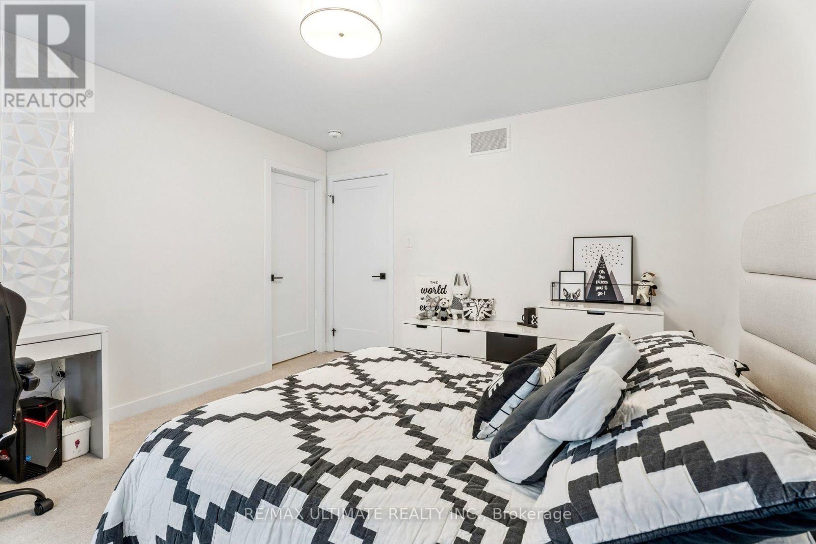 49 Blackbird Way, Hamilton, ON photo 30