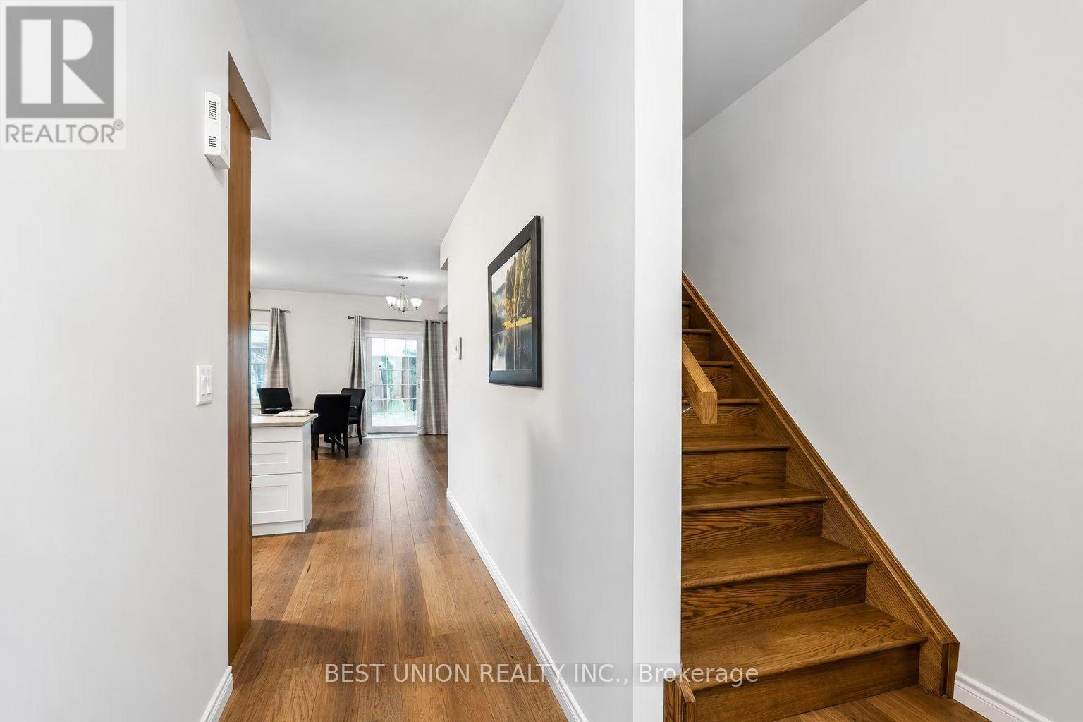 133 ST LEGER STREET, Kitchener — photo 3