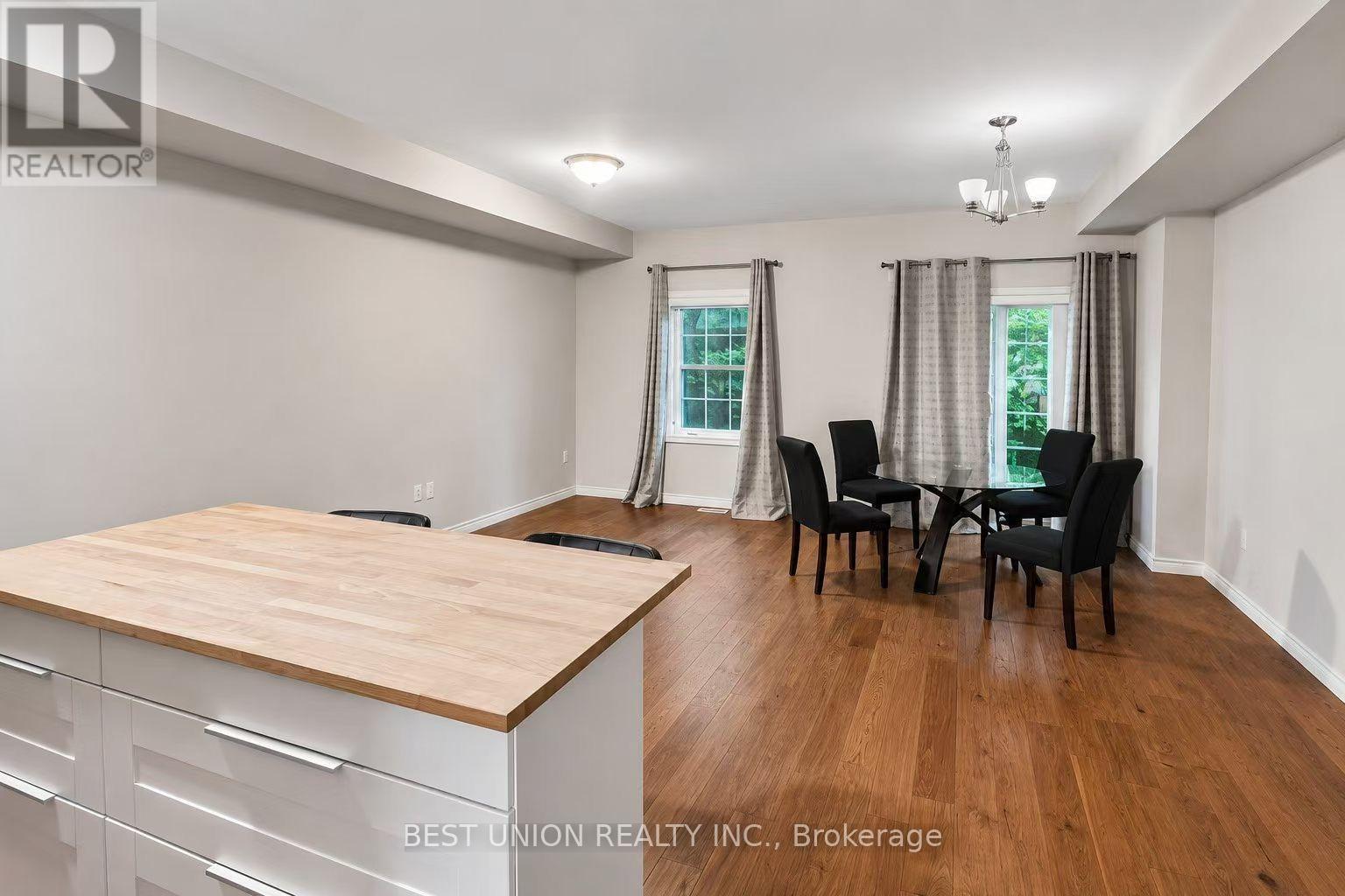 133 ST LEGER STREET, Kitchener — photo 4