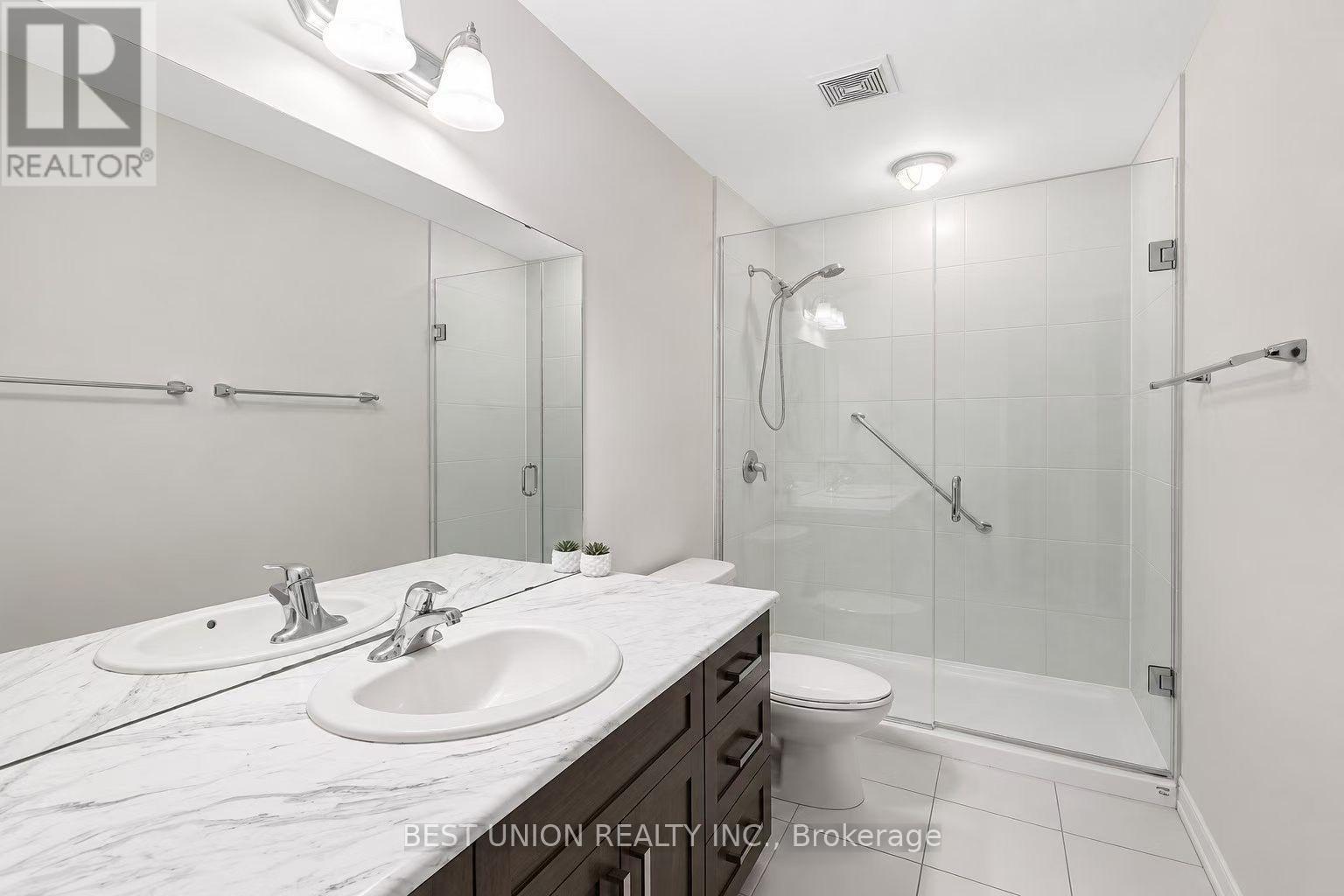 133 ST LEGER STREET, Kitchener — photo 9