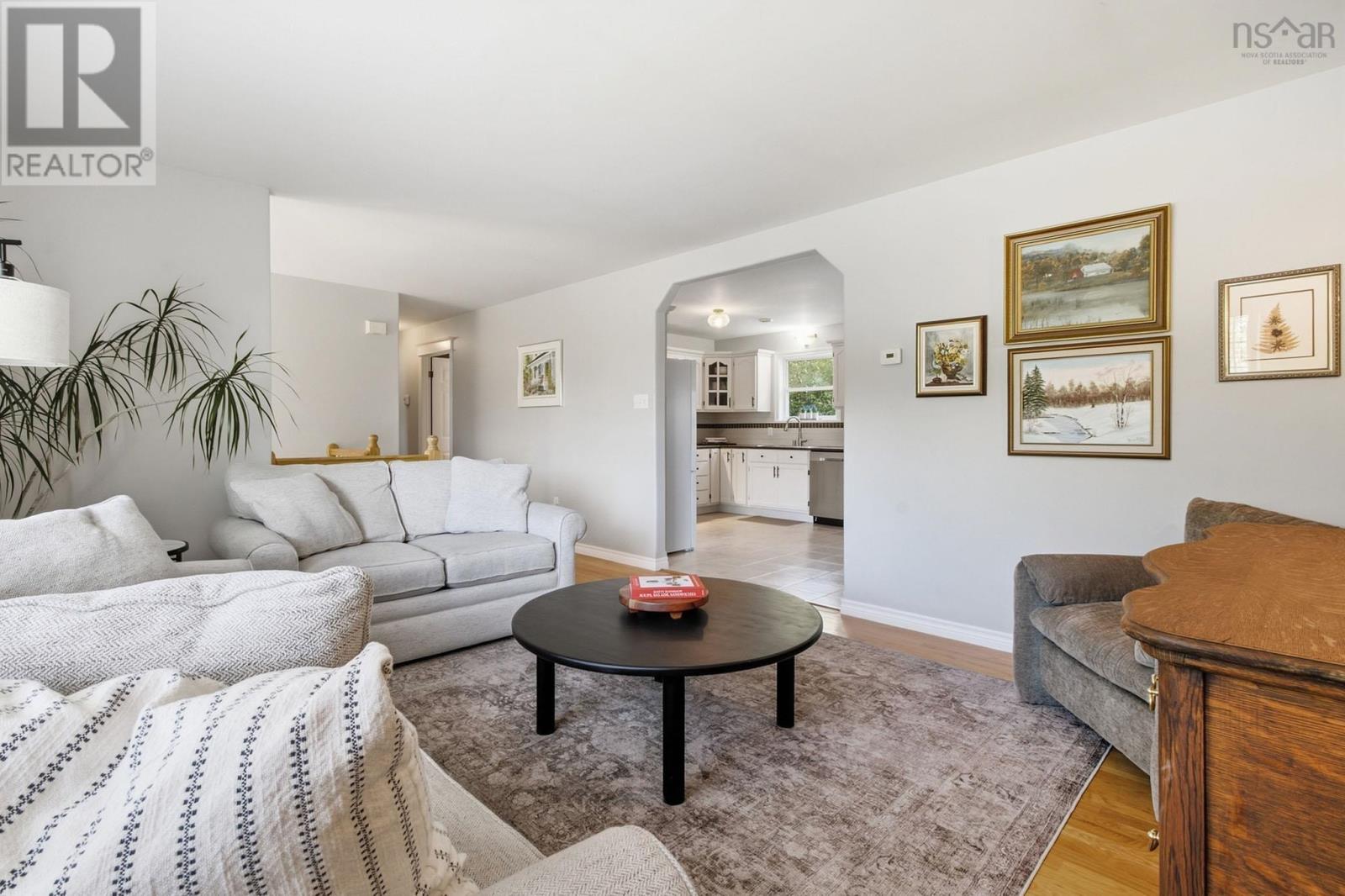 Property 7 of 41 of 4 Alder Crescent