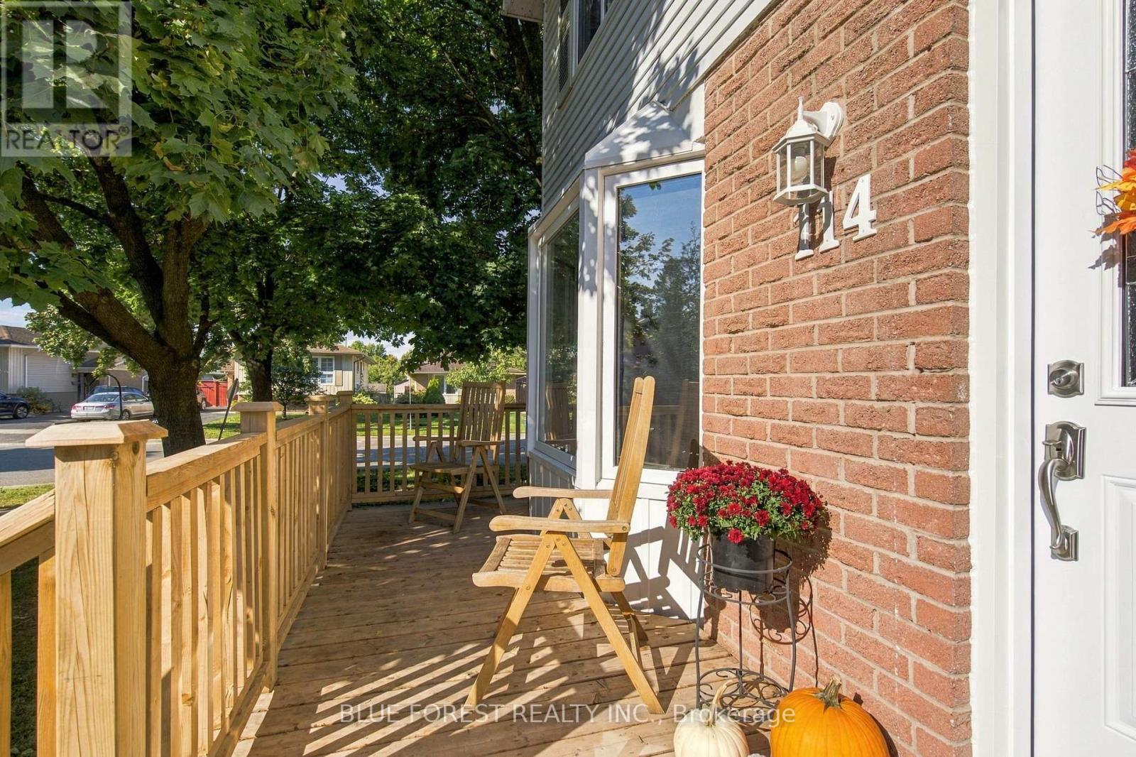 114 Hearthside Place — photo 37