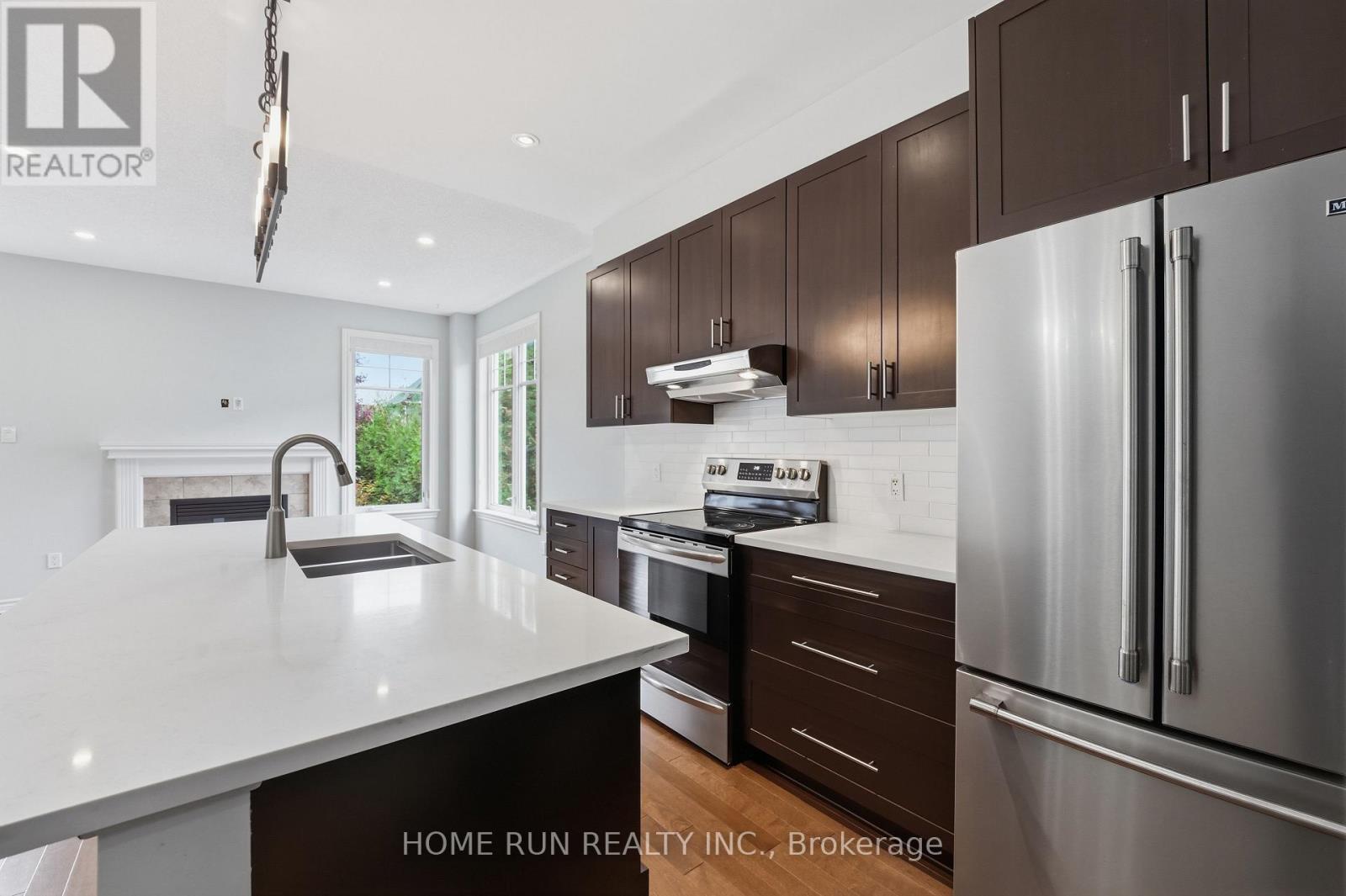 201 Espin Heights — photo 23