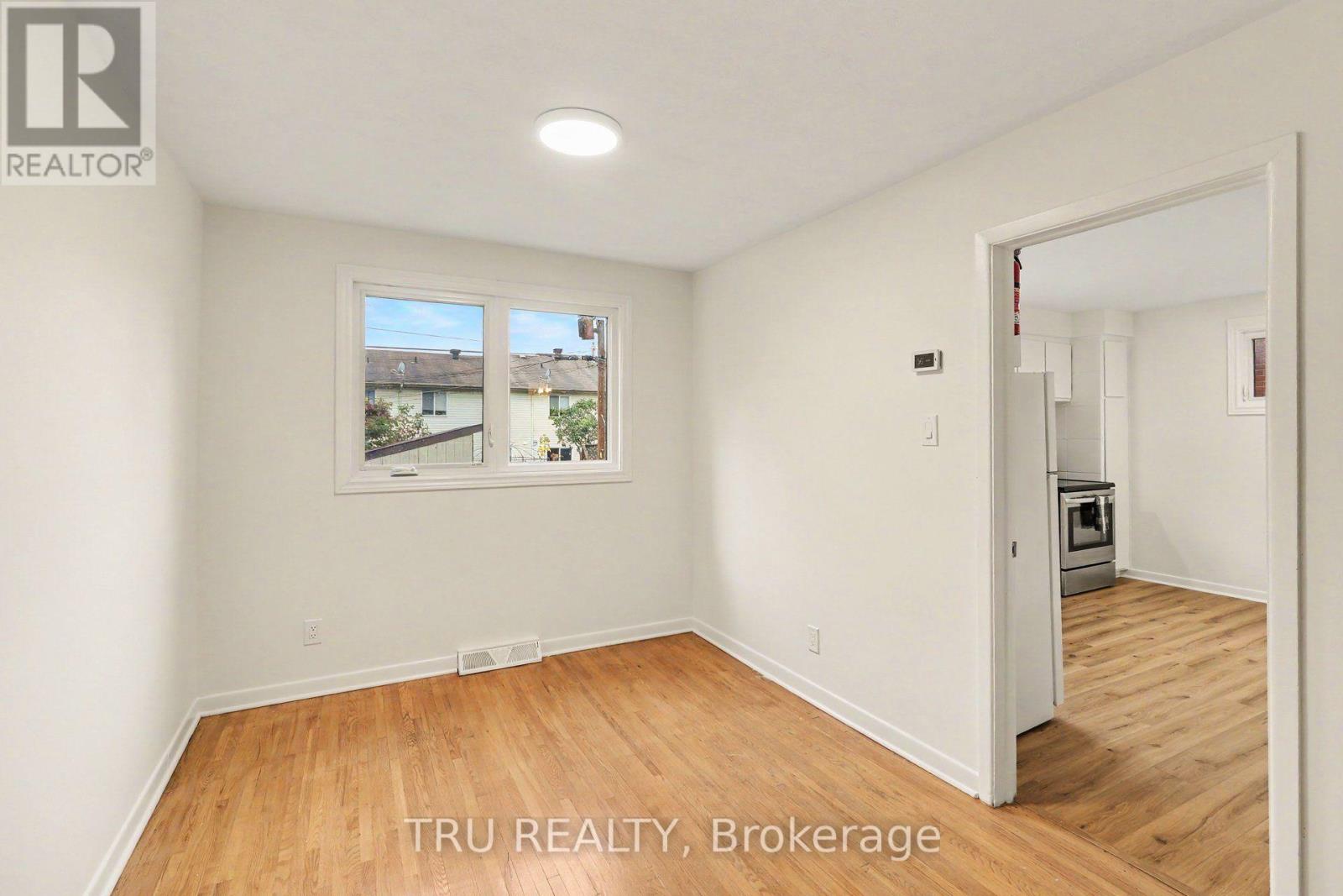 682 MORIN STREET - 11