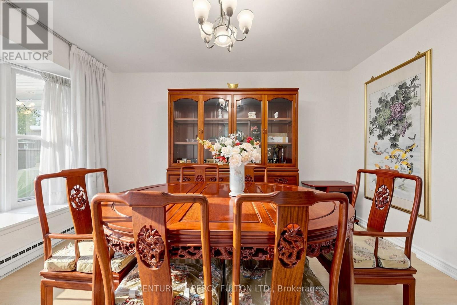 20 Zircon Court, Toronto, ON photo 10