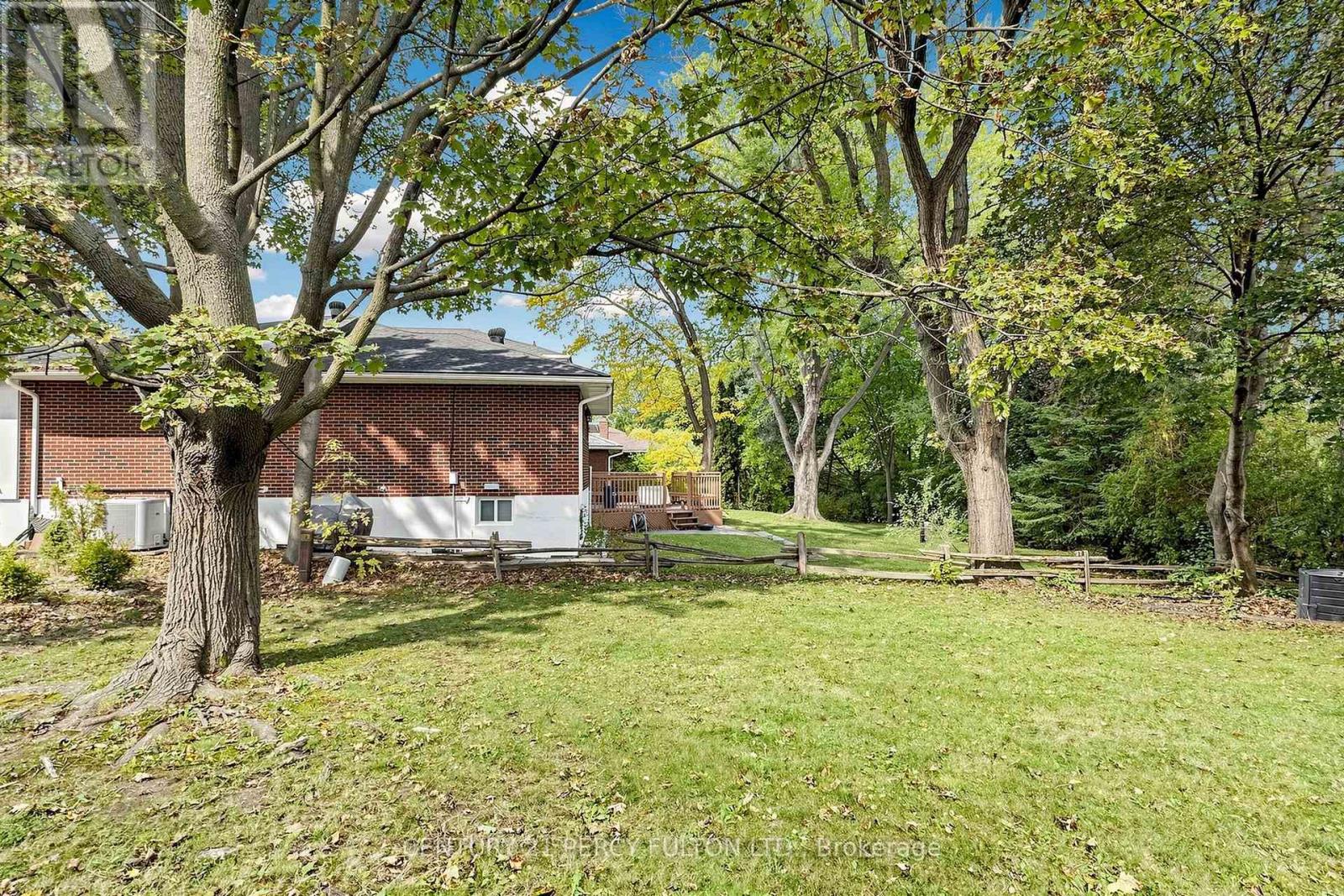 20 Zircon Court, Toronto, ON photo 49
