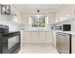 20 Zircon Court, Toronto, ON M2H2A1 Photo 11