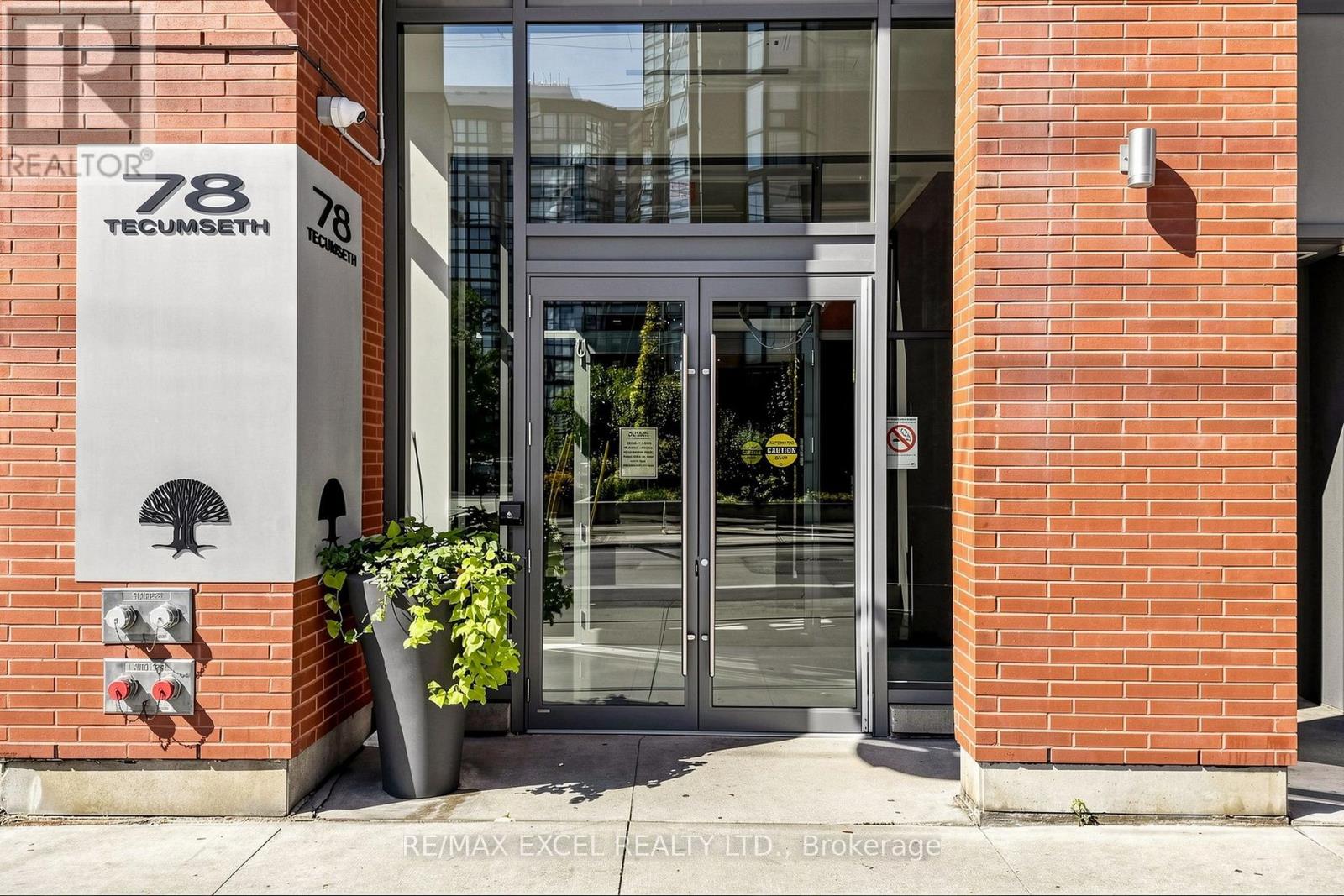 1109- 78 Tecumseth Street, Toronto, ON photo 3