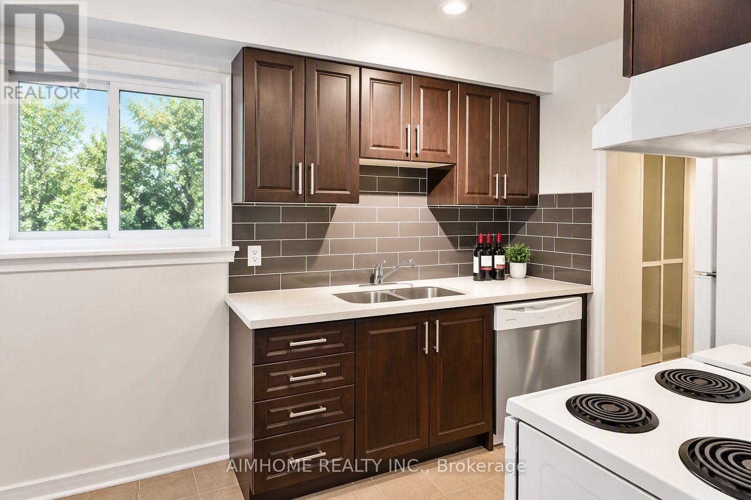 1- 475 Grenfell Street, Oshawa, ON photo 14