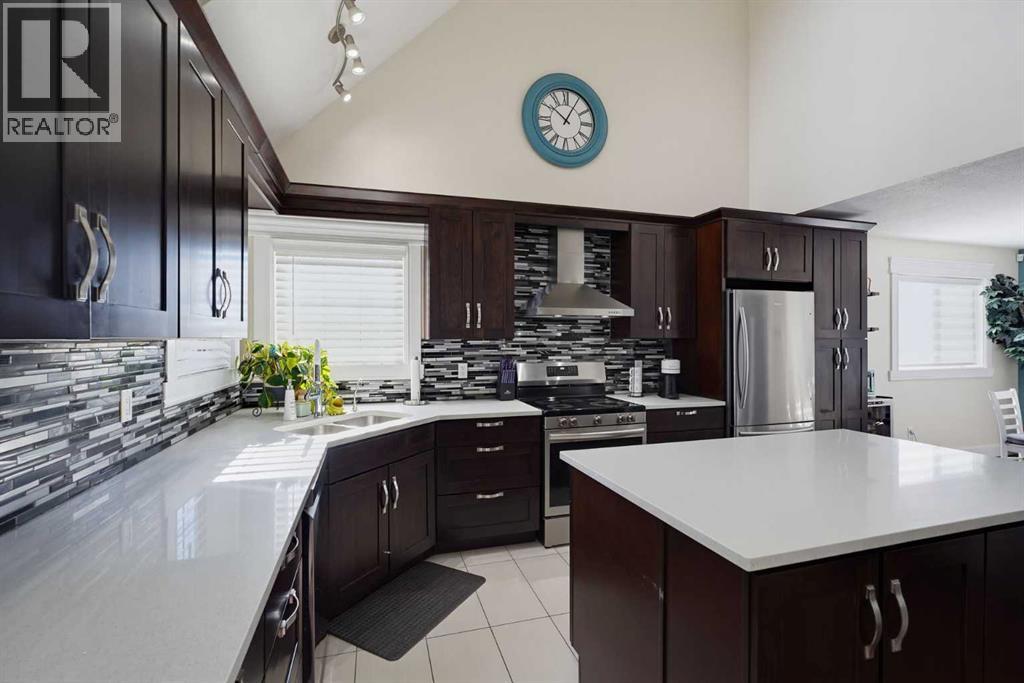 Listing photo – 2 Greystone Way, Rural Lacombe County