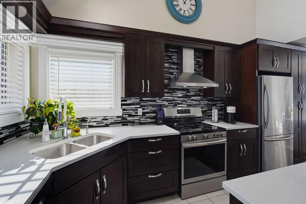 Listing photo – 2 Greystone Way, Rural Lacombe County