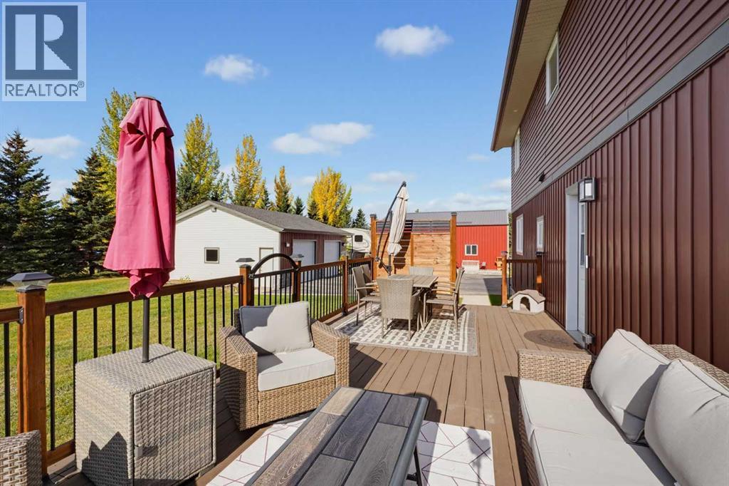 Listing photo – 2 Greystone Way, Rural Lacombe County