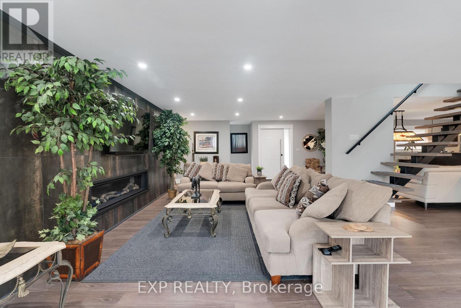 143 ALBERT STREET W, New Tecumseth (Alliston) — photo 4