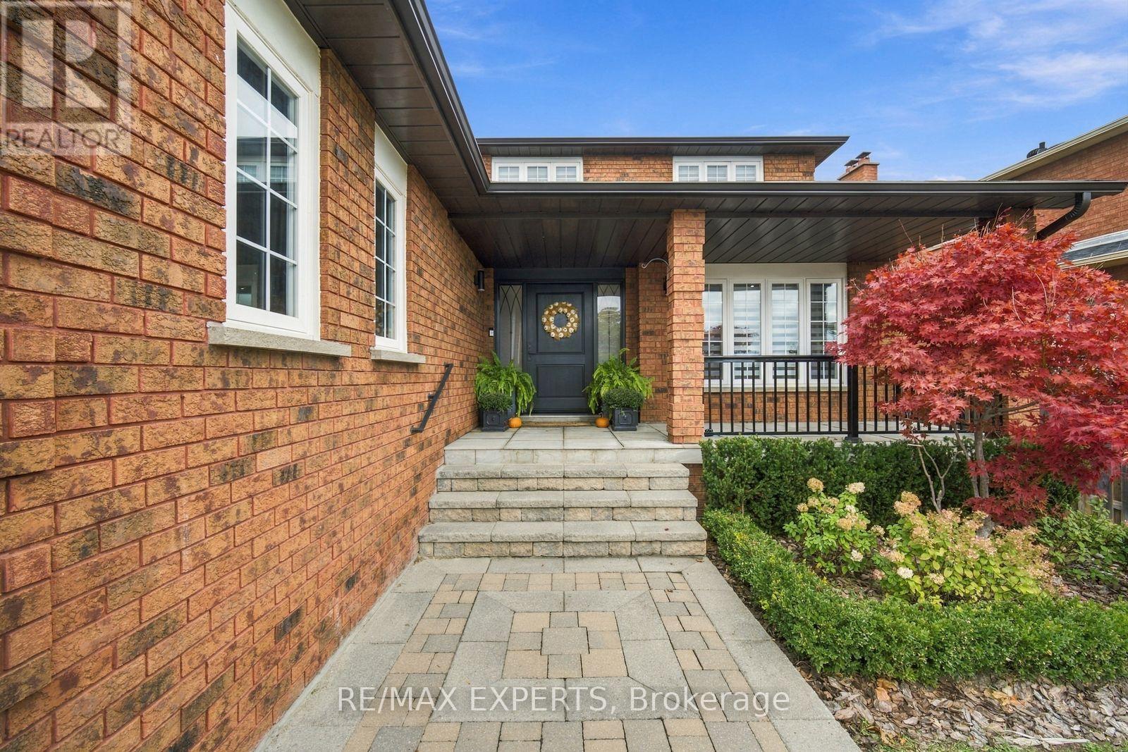 36 JADE CRESCENT, Vaughan (West Woodbridge) — photo 4