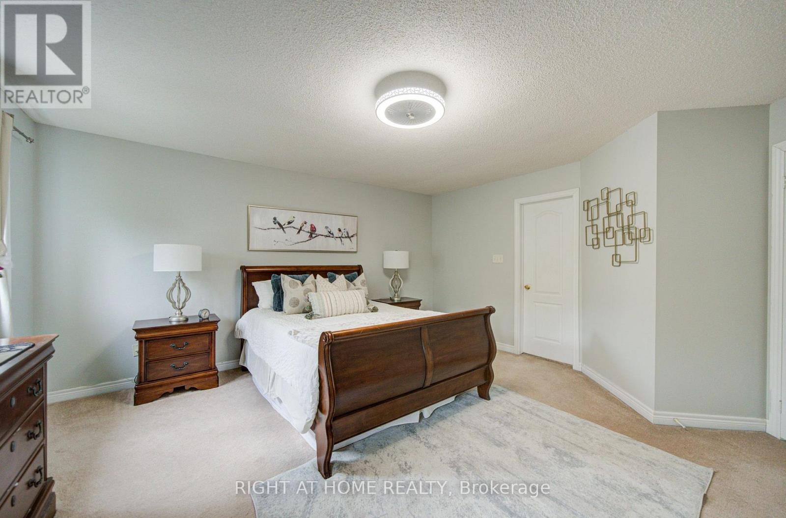81 OLD COLONY ROAD - 23
