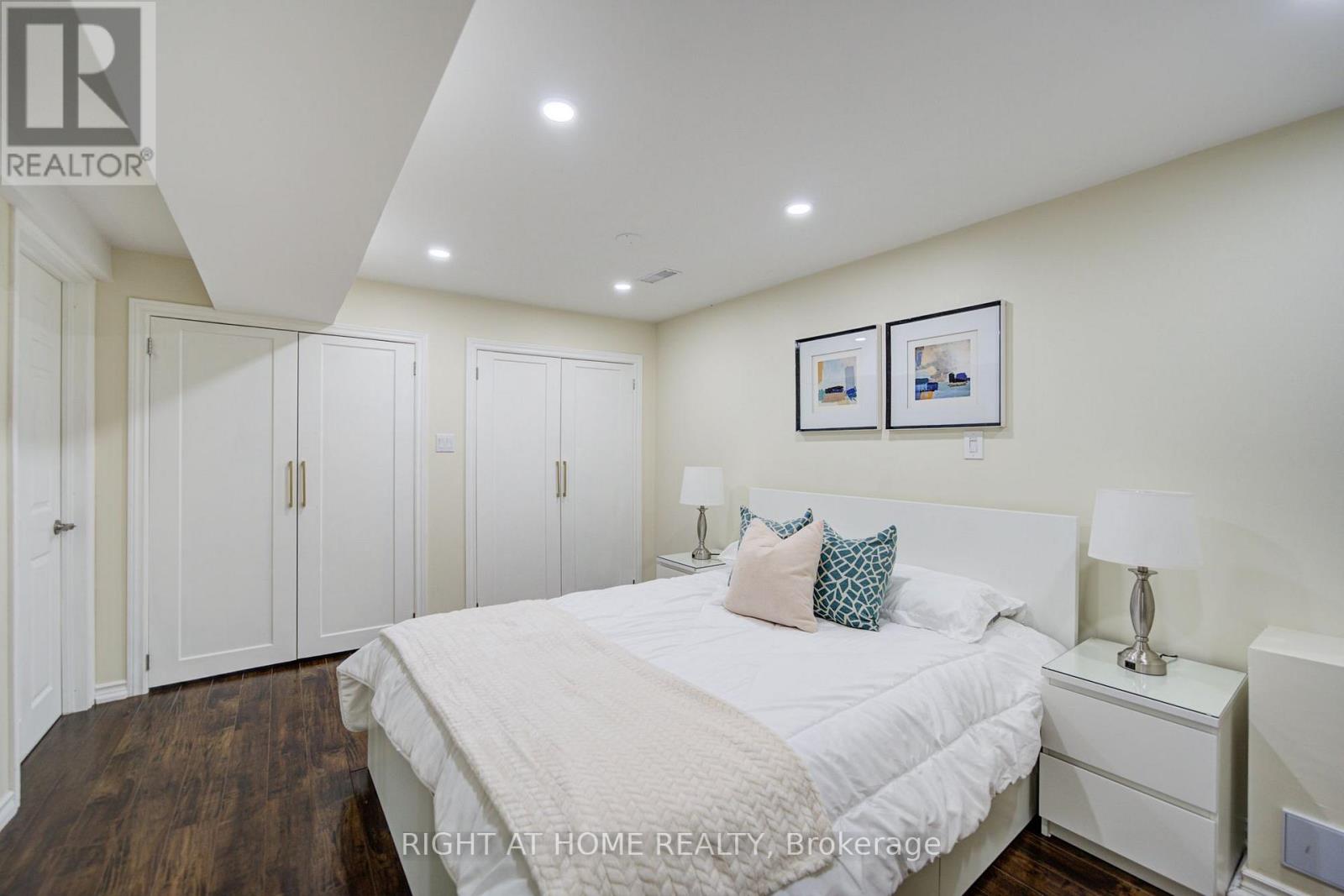 81 Old Colony Road, Richmond Hill, ON photo 36