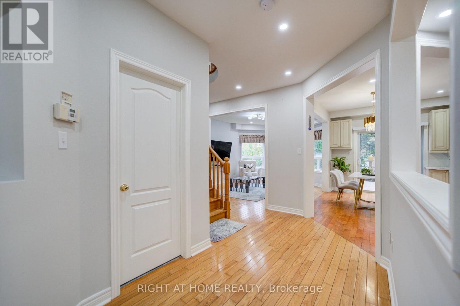 81 OLD COLONY ROAD - 6