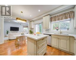 81 Old Colony Road, Richmond Hill, ON L4E3X2 Photo 11