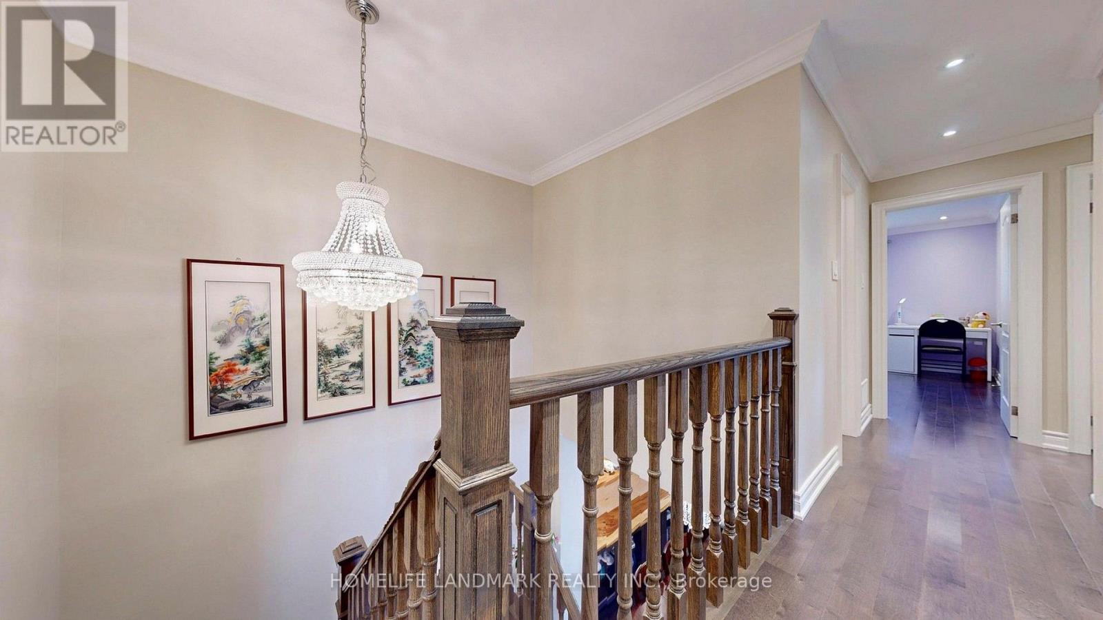 4 Bishop Crescent, Markham, ON photo 15
