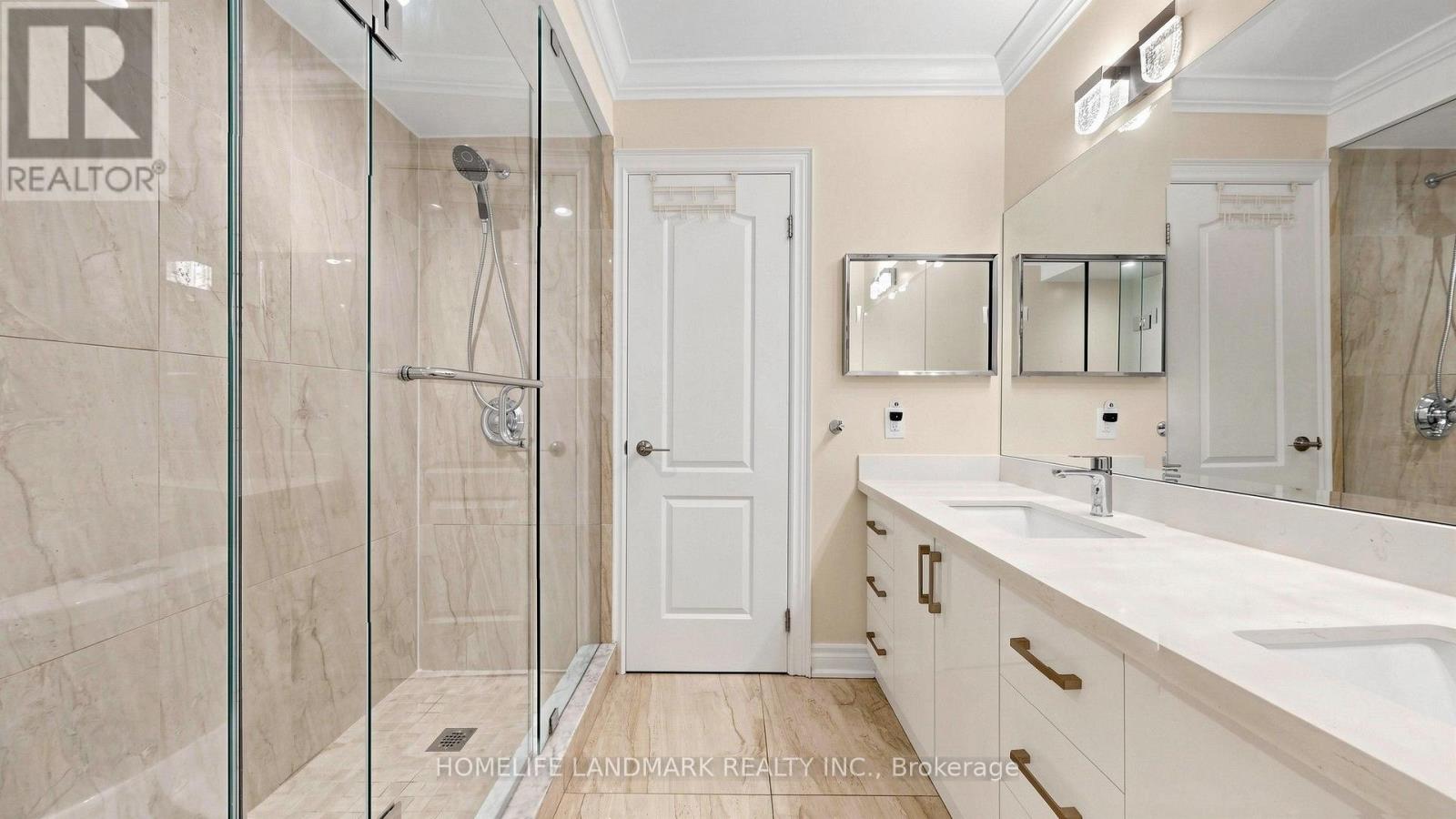 4 Bishop Crescent, Markham, ON photo 21