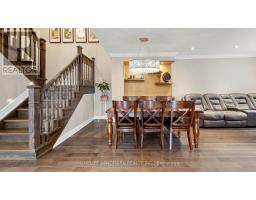 Family room - 4 Bishop Crescent, Markham, ON L3P4N6 Photo 7