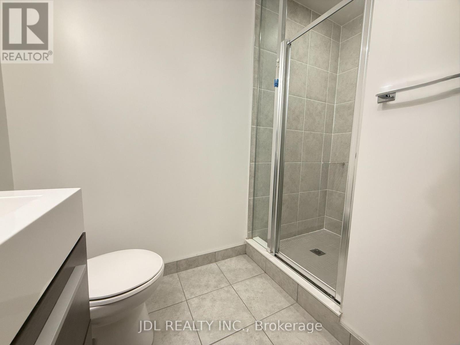 18 Rouge Valley Drive West — photo 14