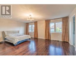 Bedroom 4 - 98 Thornhill Ravines Crescent, Vaughan, ON L6A4J8 Photo 10