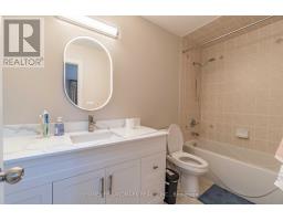 98 Thornhill Ravines Crescent, Vaughan, ON L6A4J8 Photo 19