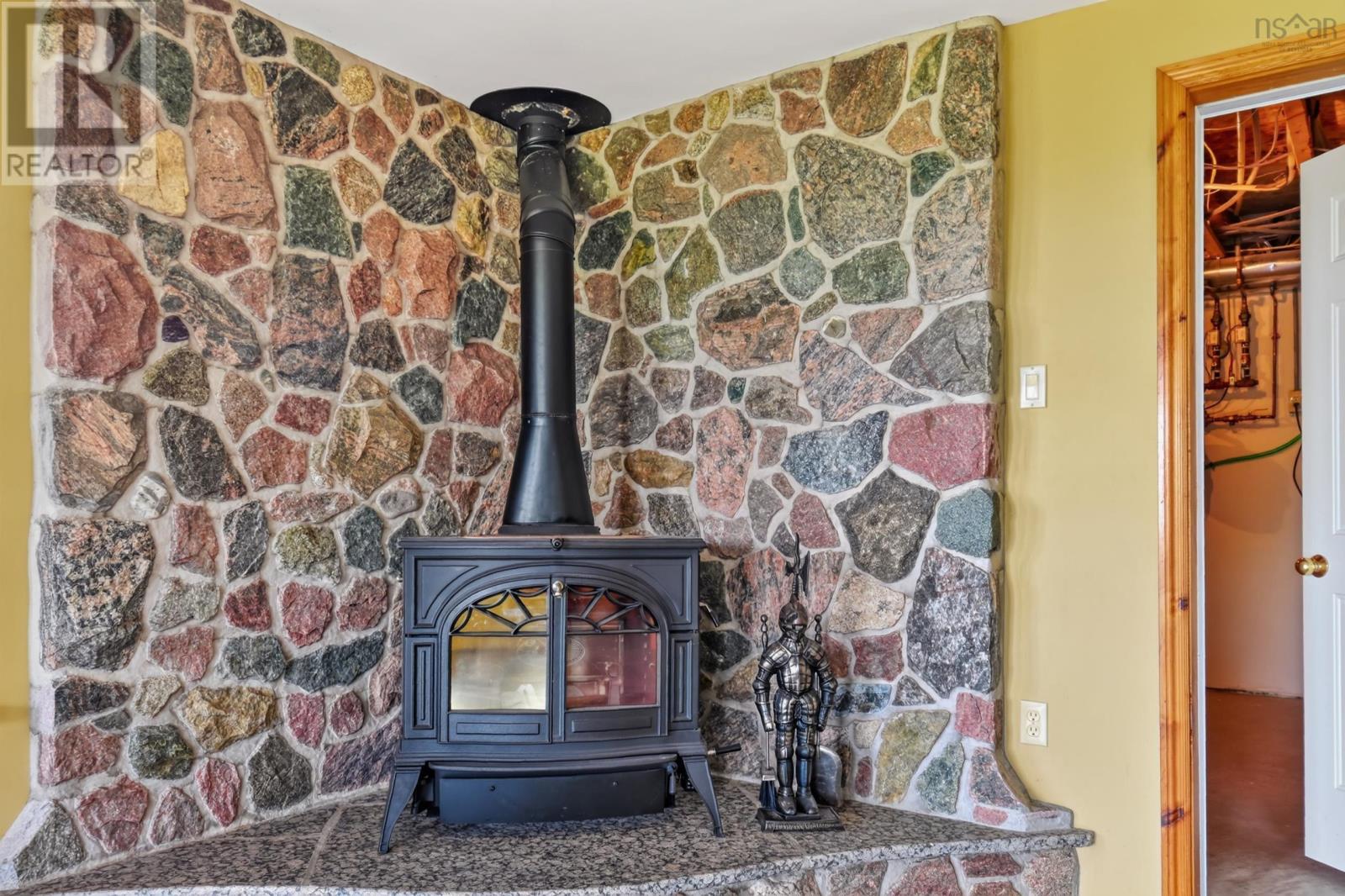 Property 24 of 52 of 6260 West Bay Road