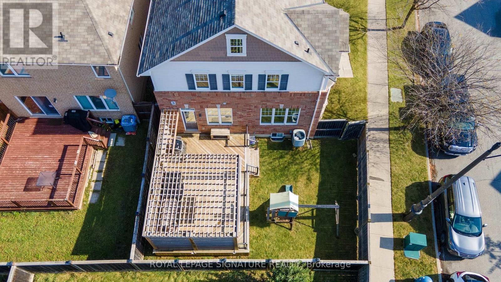 2 Poppythorn Road, Brampton, ON photo 38
