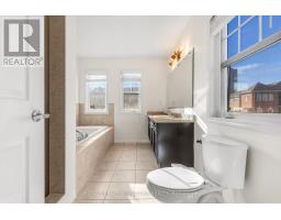 2 Poppythorn Road, Brampton, ON L7A0R1 Photo 24