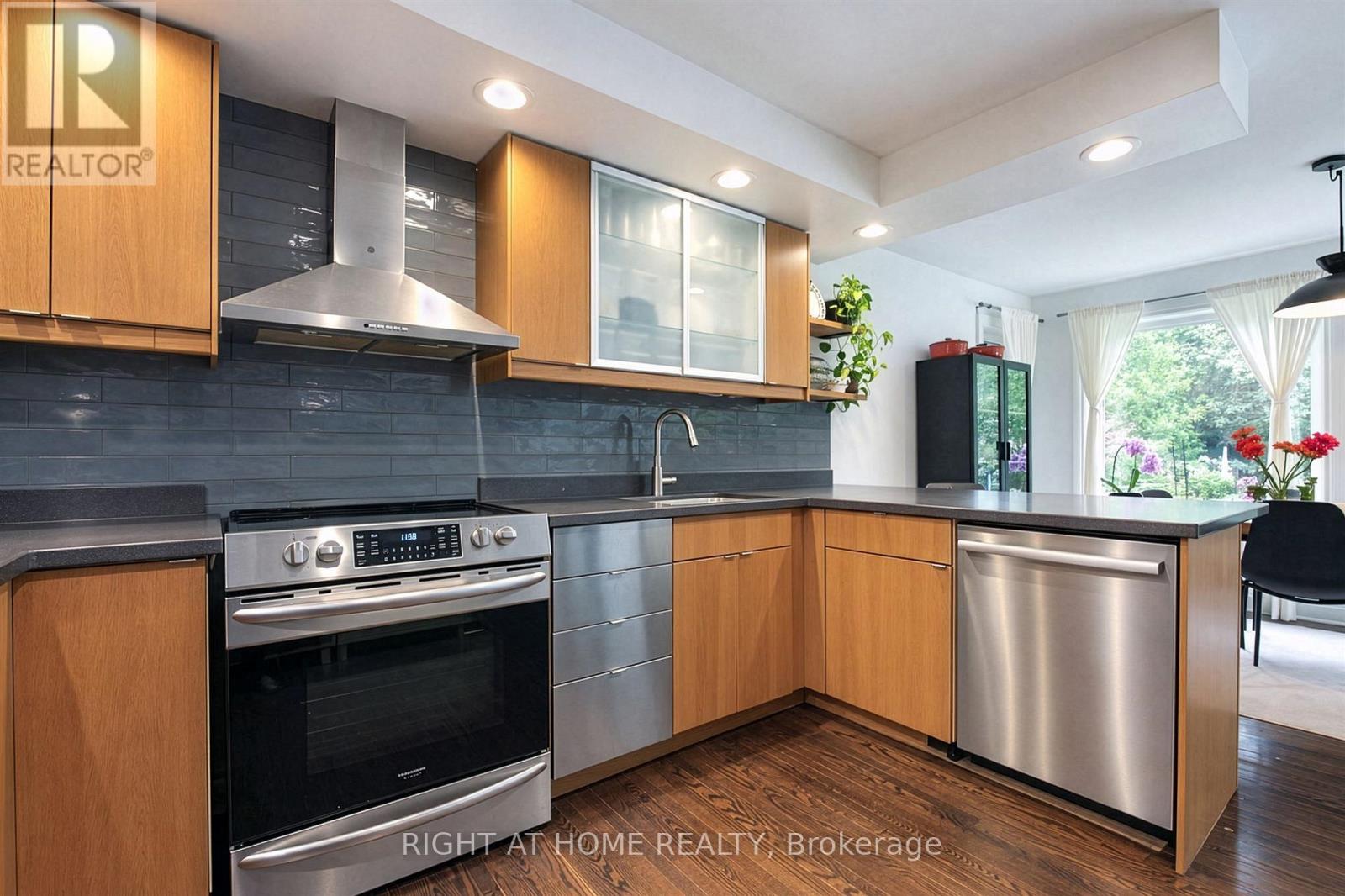 50 GARDENVALE ROAD, Toronto (Stonegate-Queensway) — photo 12