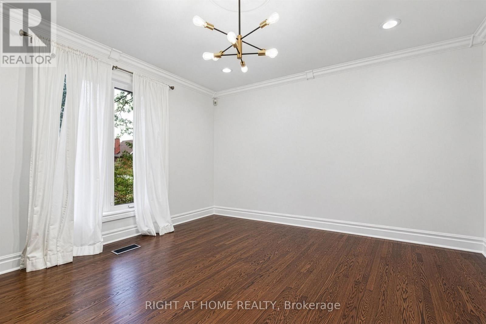 50 GARDENVALE ROAD, Toronto (Stonegate-Queensway) — photo 4