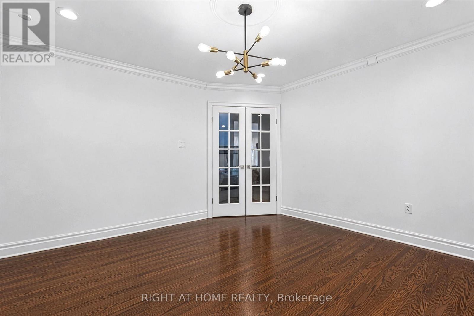 50 GARDENVALE ROAD, Toronto (Stonegate-Queensway) — photo 5