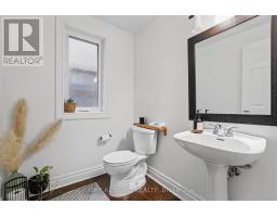 Primary Bedroom - 50 Gardenvale Road, Toronto, ON M8Z4C3 Photo 8