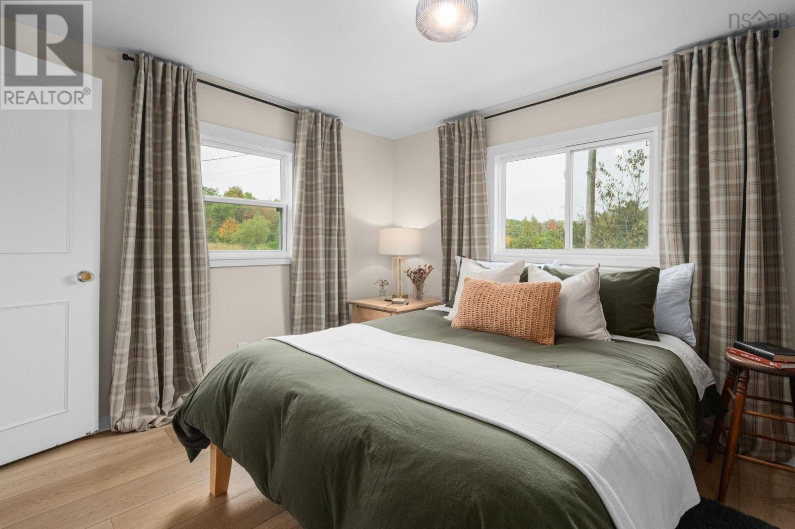 150 Martin Road - 23