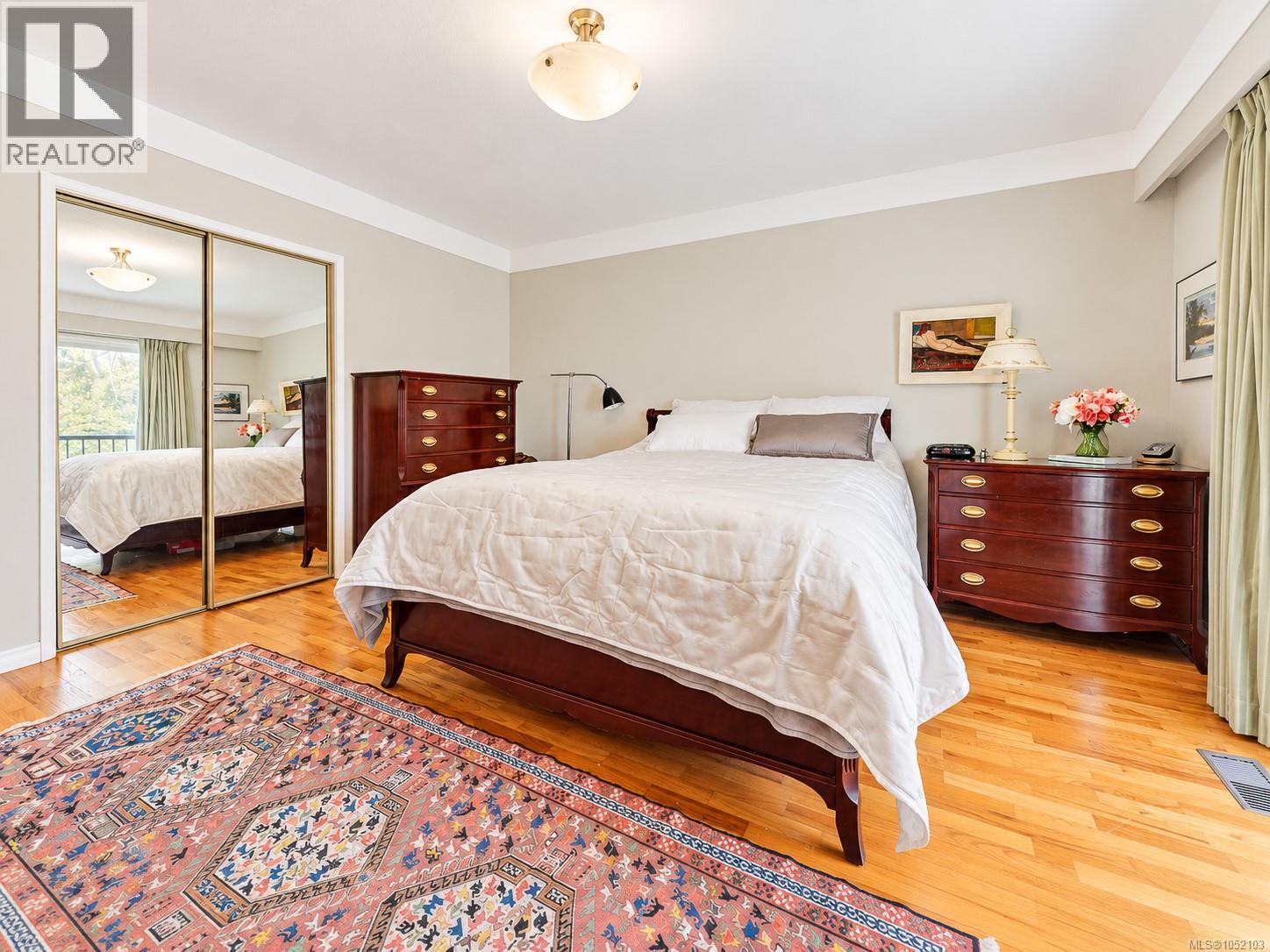  3524 Plymouth Road, Oak Bay