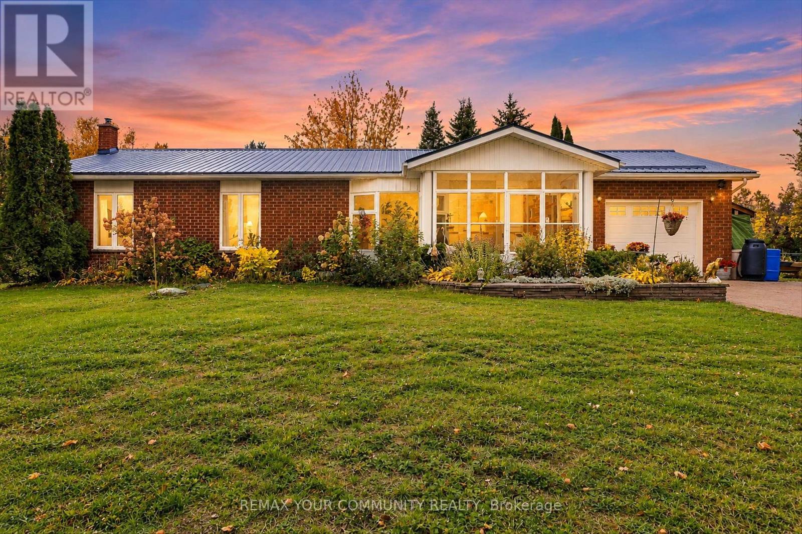 747 Long Beach Road, Kawartha Lakes, ON photo 3