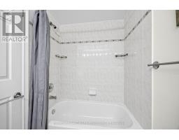 B - 2283 Lake Shore Boulevard W, Toronto, ON M8V1A6 Photo 26