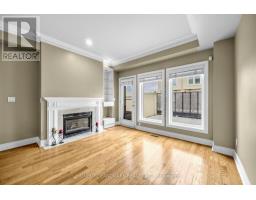 B - 2283 Lake Shore Boulevard W, Toronto, ON M8V1A6 Photo 6