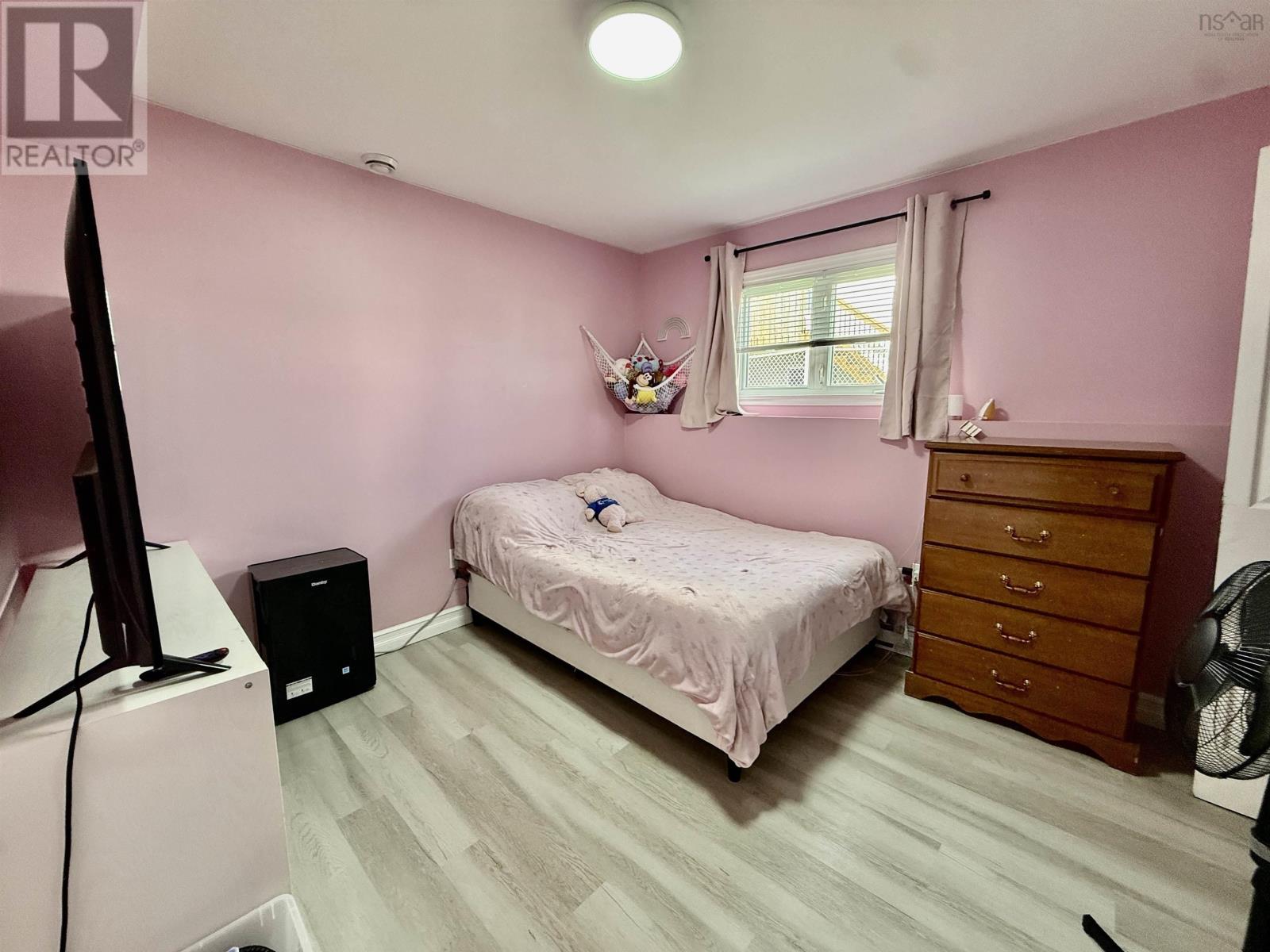 12 Shamrock Court - 20