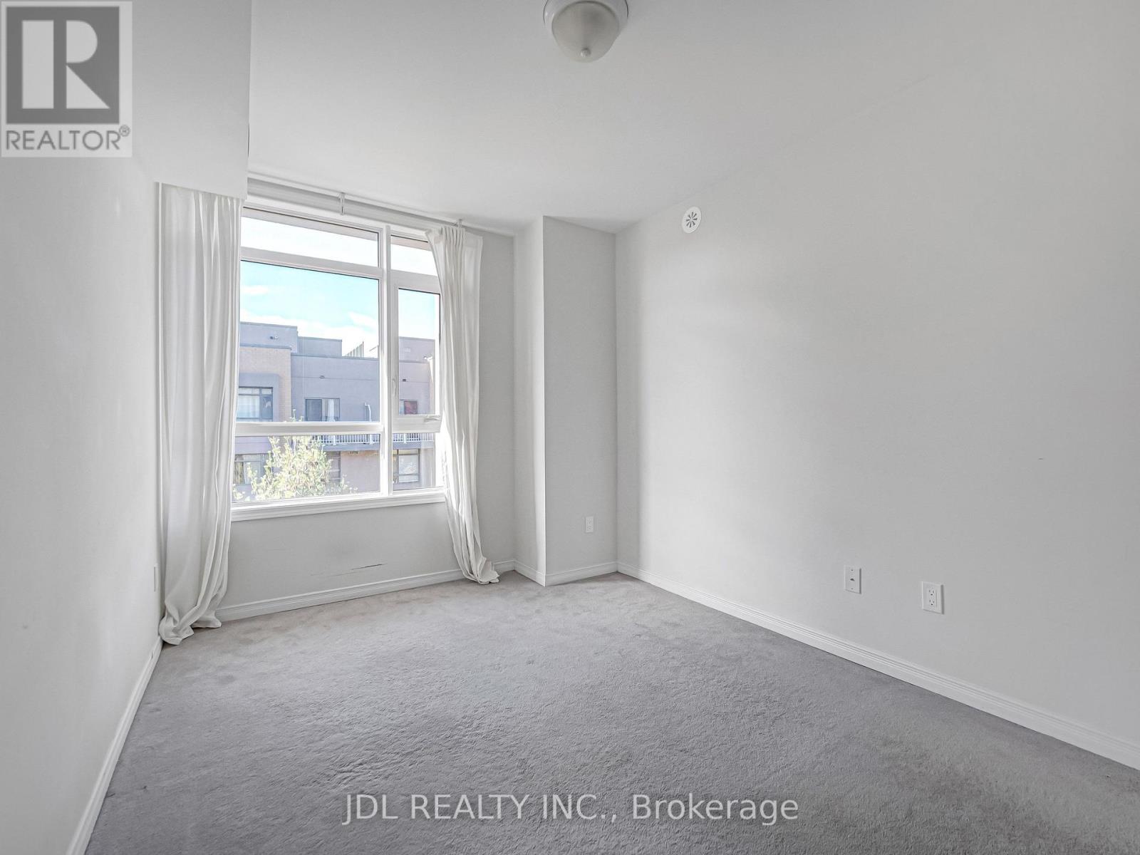 90 Orchid Place Drive — photo 32