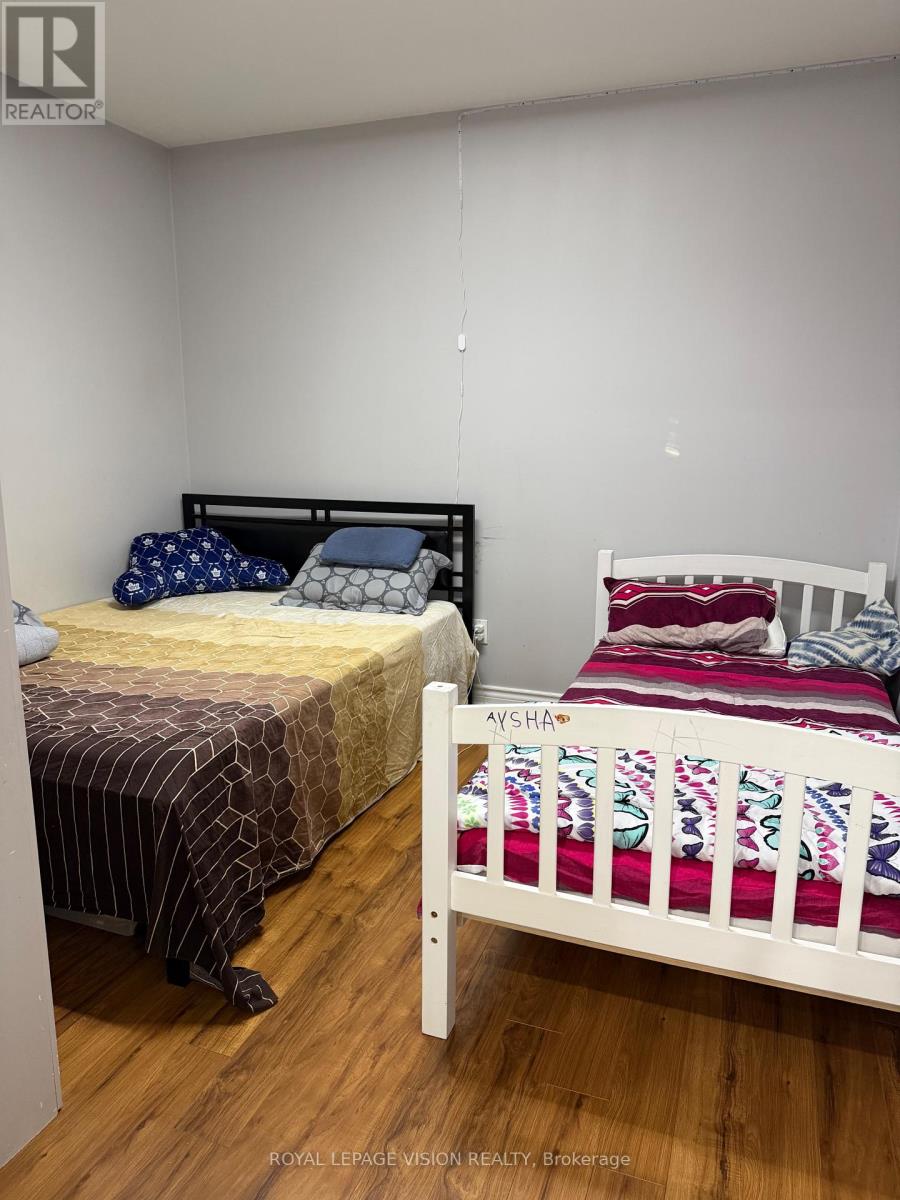 BASEMENT - 25 PAR AVENUE, Toronto (Woburn) — photo 7